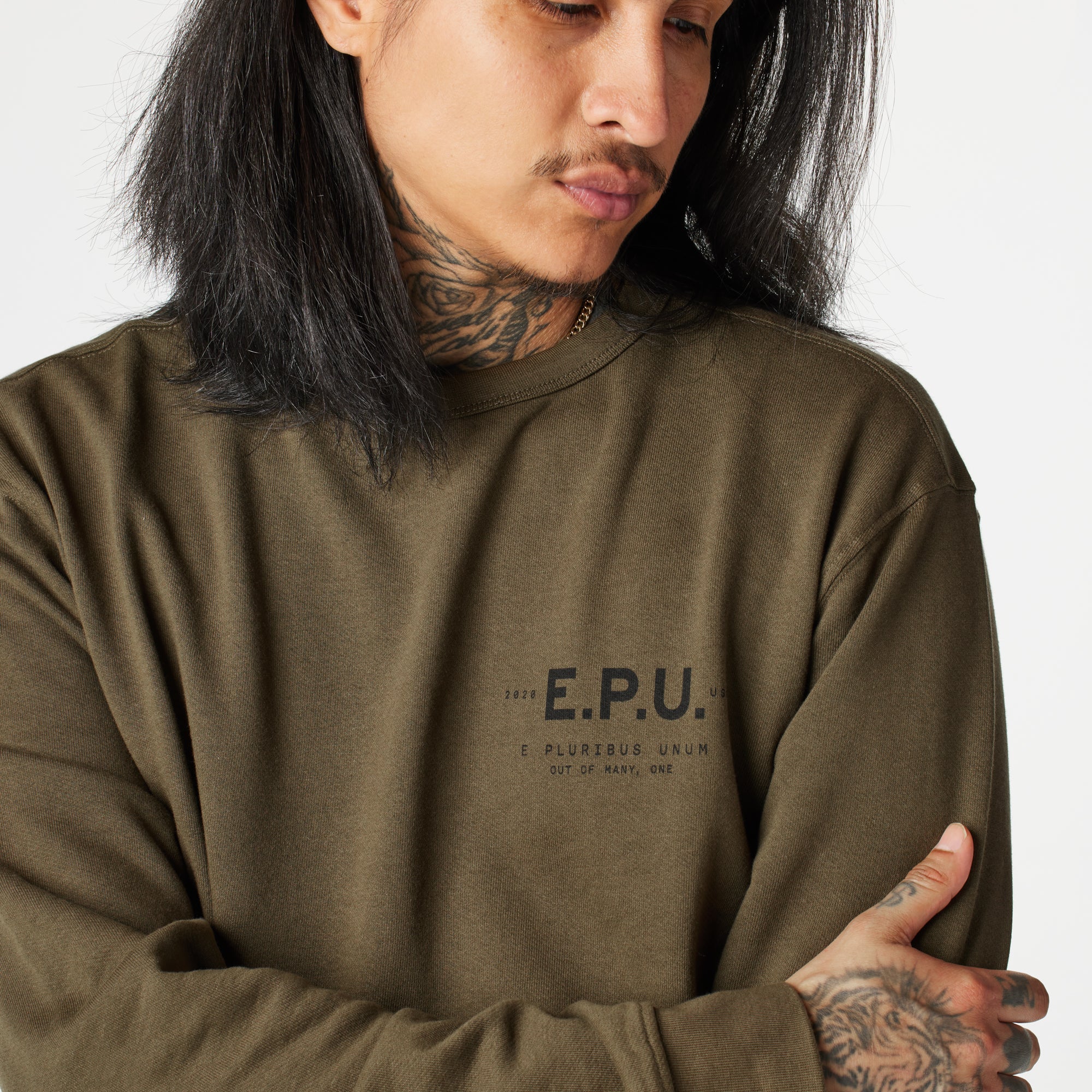 UNISEX TRAINING CREWNECK SWEATSHIRT - E.P.U. Active Lifestyle Wear